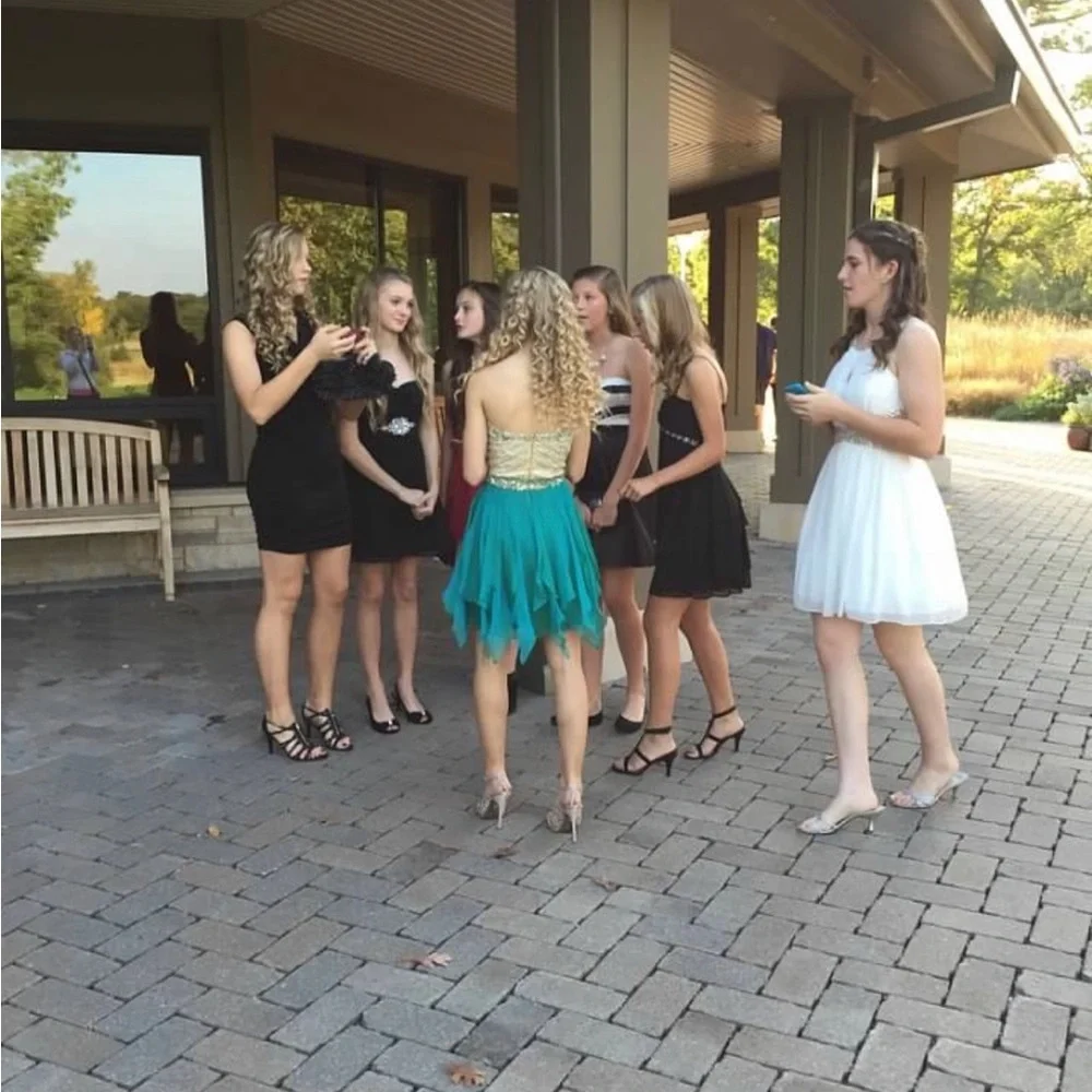 Sherri Hill Short Party Dress - Picture 9 of 16